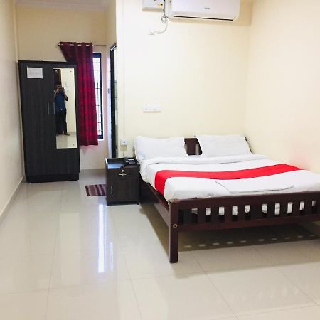 Brindavan Residency Ettumanoor Kültér fotó